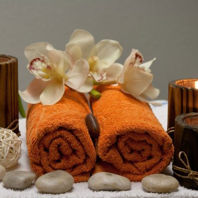 wellness, massage, relax-589773.jpg